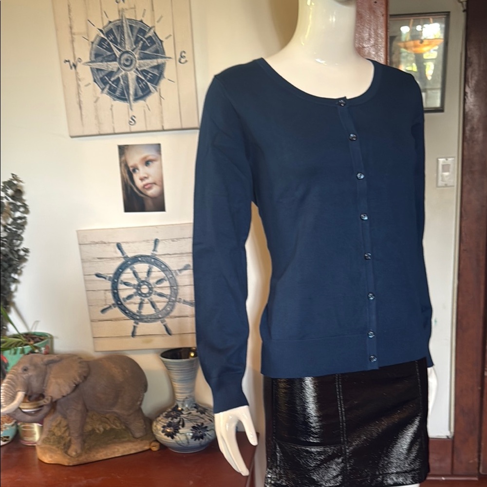 NWT northern reflections size small Women's Navy Blue Cardigan